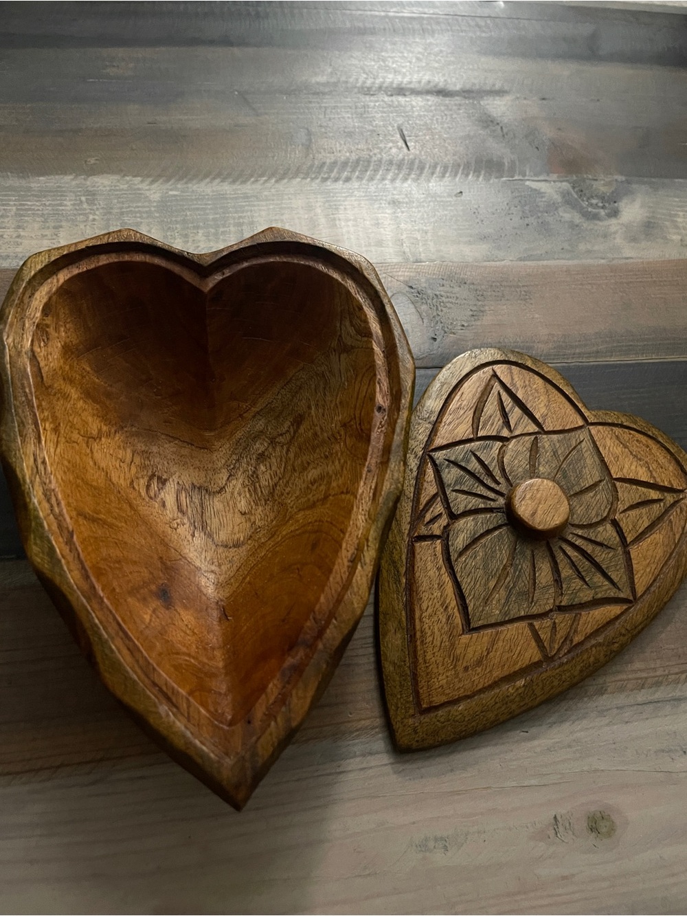Handcrafted Jamaican Wooden Heart Trinket Jewelry Box – Floral Carved Folk Art